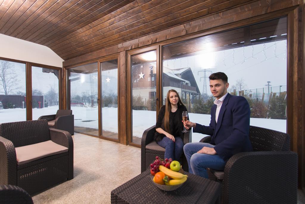 Hotel Pensiunea Ursa Bistrita Bargaului Exterior foto